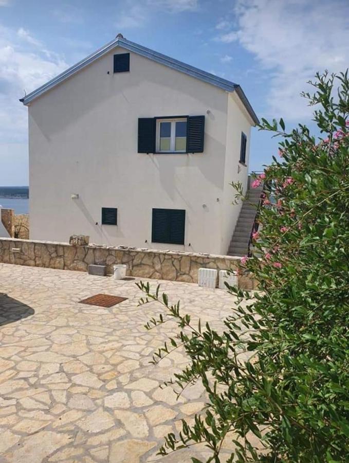 Modernes Apartment mit schönen Meerblick Maslenica Exterior foto